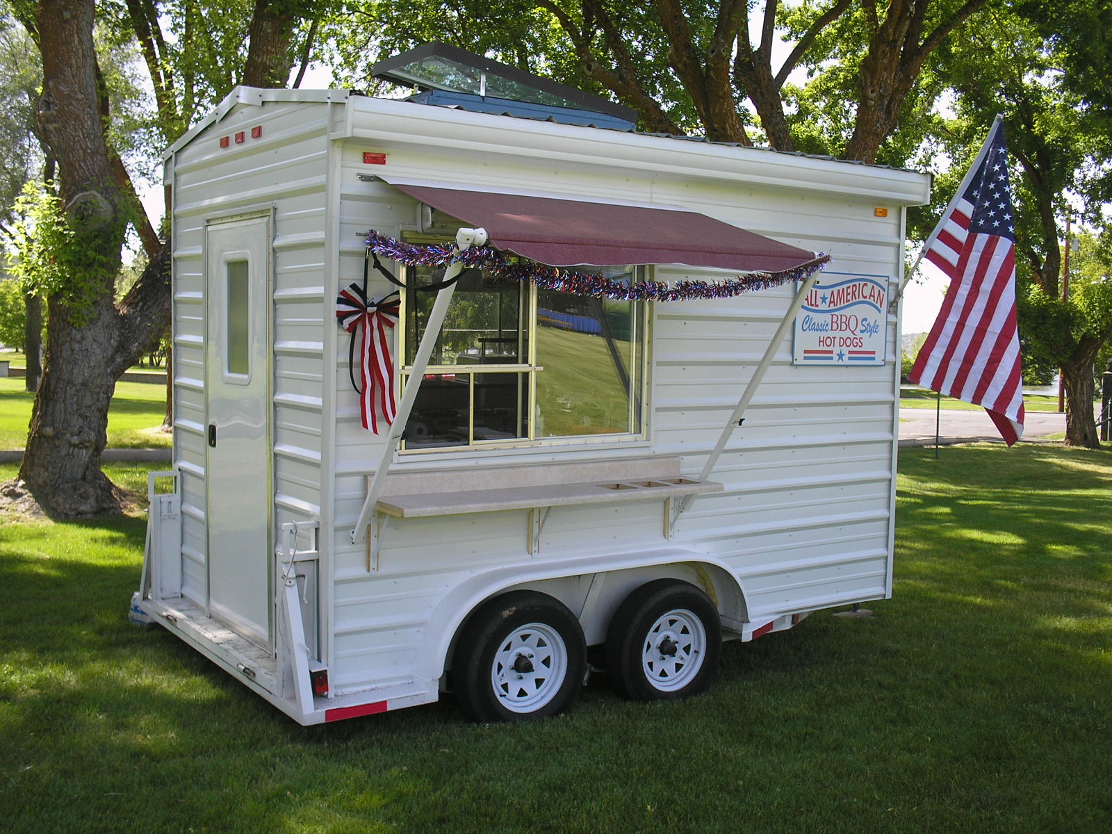 What Is A Good Name For A Hot Dog Cart