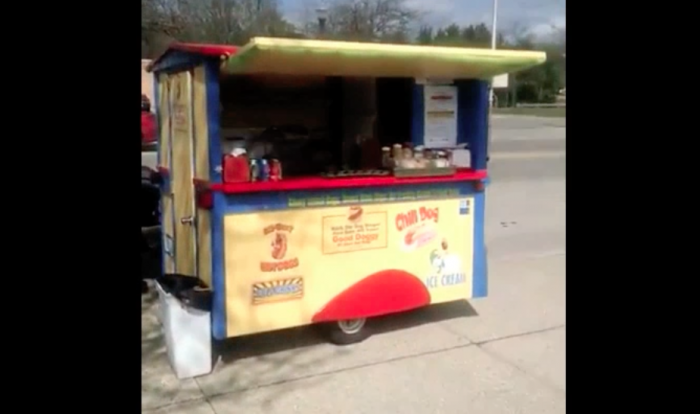 E-Z Built Stand In Hot Dog Cart
